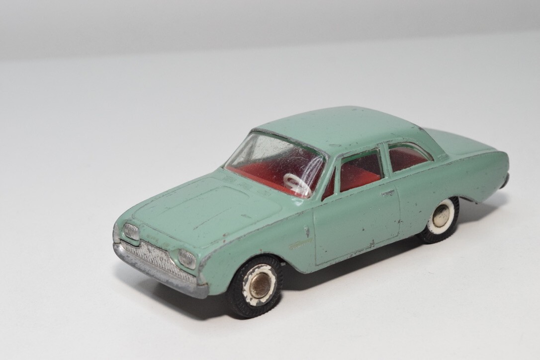 Tekno 826, Ford Taunus 17M - Free Price Guide & Review