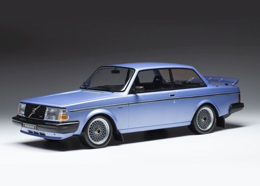 1/18 Scale - Volvo 240 - Turbo - Custom - Matt Blue - 1986 - IXO