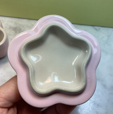 LE CREUSET Set Of 3 Stoneware Pink Petite Ramekin Fleur Collection