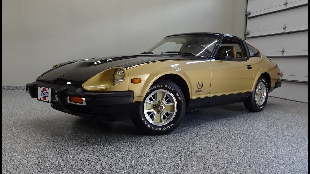 1980 DATSUN 280ZX 10th ANNIVERSARY POSTER 24 X 36 INCH SWEET
