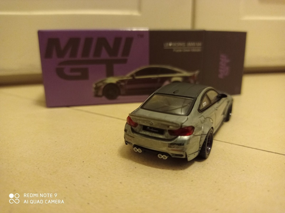 MINI GT 228 chase (opened) LB WORKS BMW M4 Purple-Green Metallic