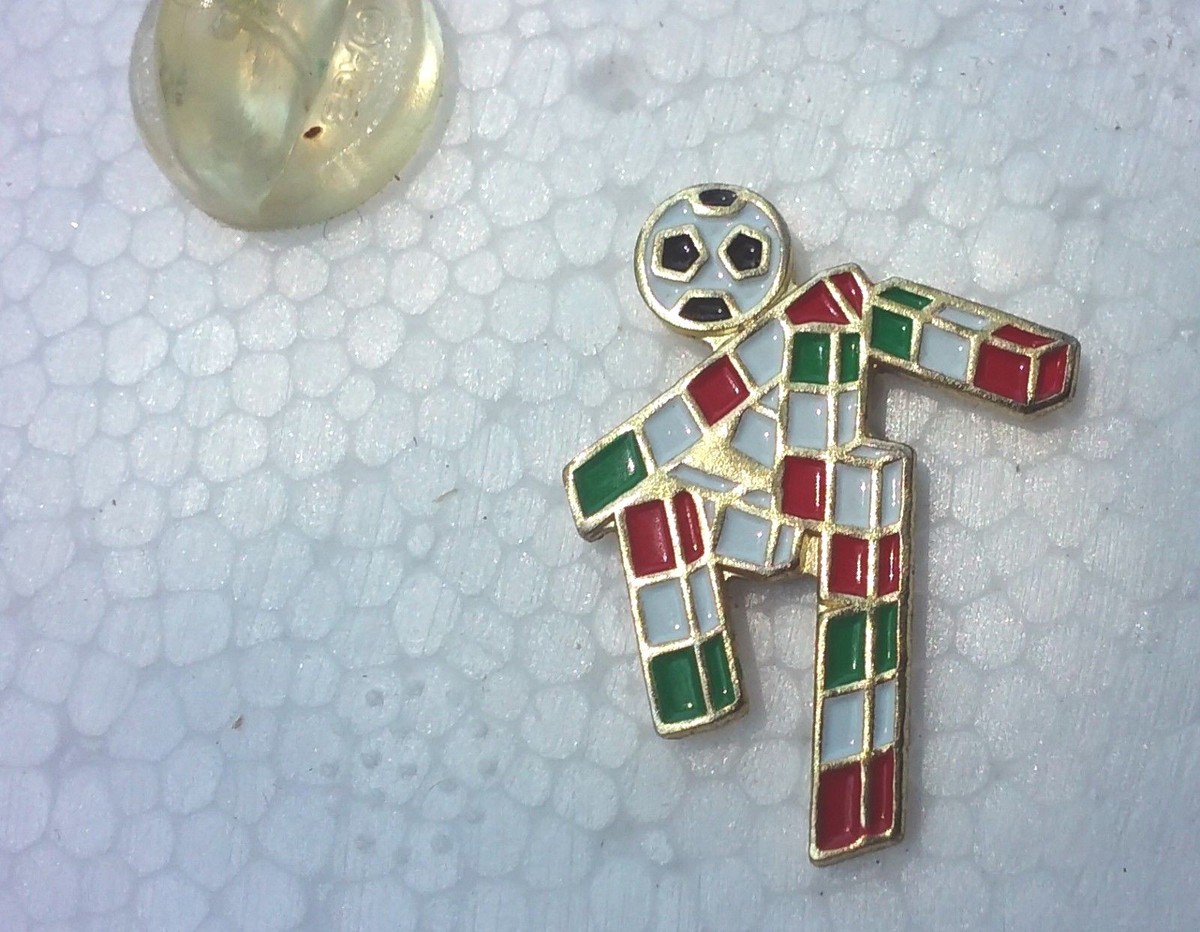 1990 FIFA Italy Mascot Ciao World Cup Soccer Football pin badge | eBay