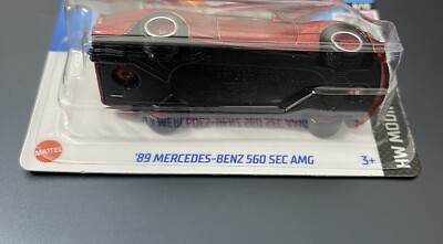 HOT WHEELS MINT SUPER TREASURE HUNT 89 MERCEDES-BENZ 560 SEC AMG