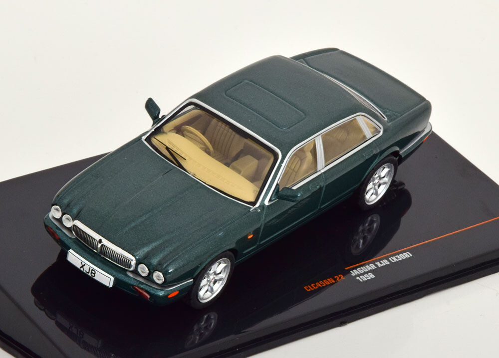 DVC490Y ジャガーダークグリーン ミニカー