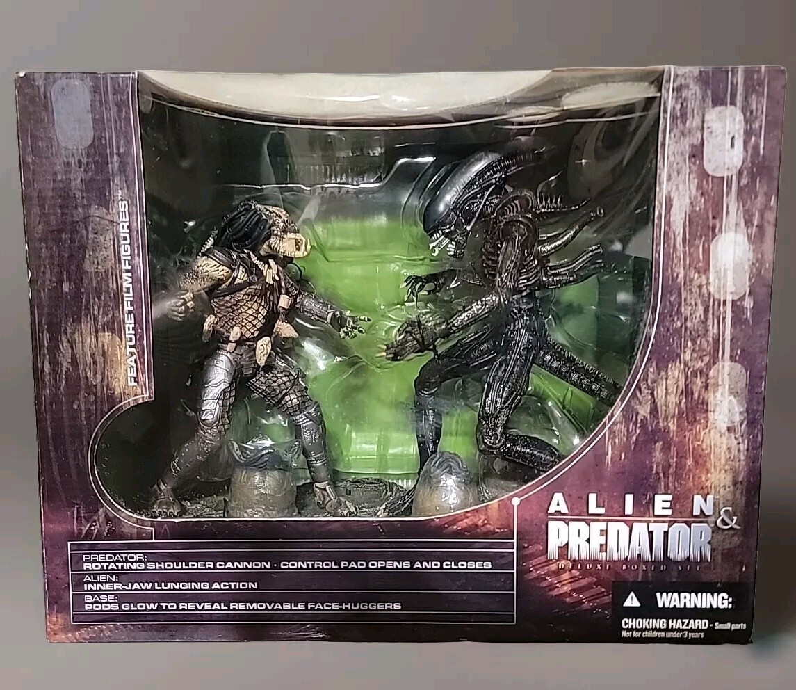 ALIEN & PREDATOR Deluxe Boxed Set McFarlane Toys Movie Maniacs 5