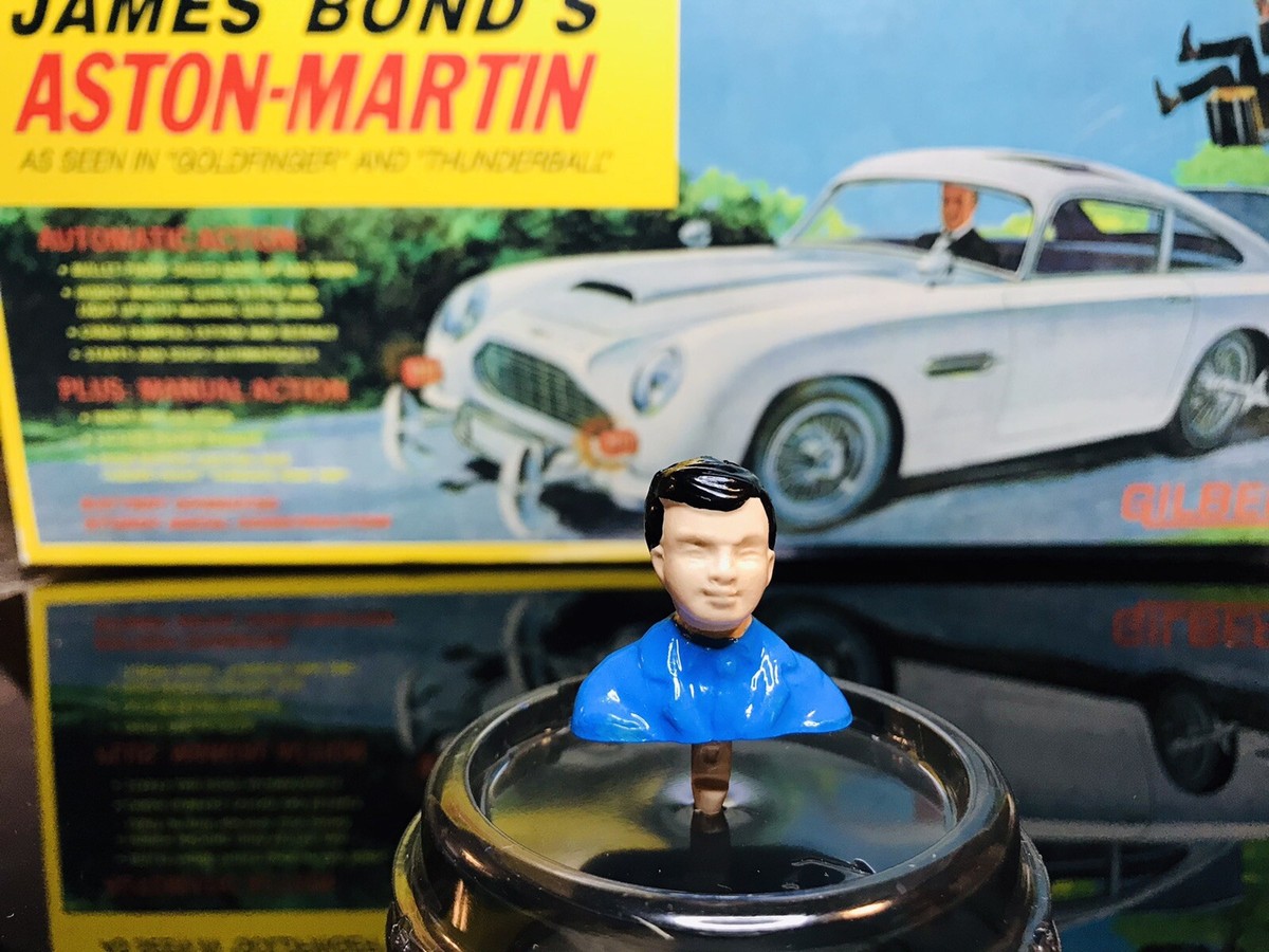 Gilbert toys Aston Martin DB5 James Bond 007 passenger Head/Torso