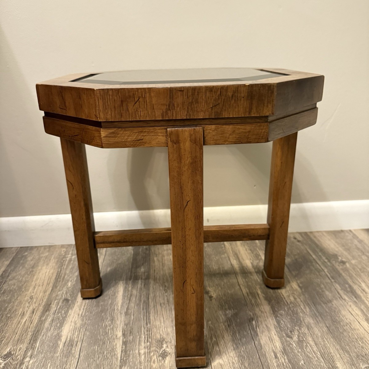 Vintage Wood Drexel Heritage Octagon Accent End Side Table Plant
