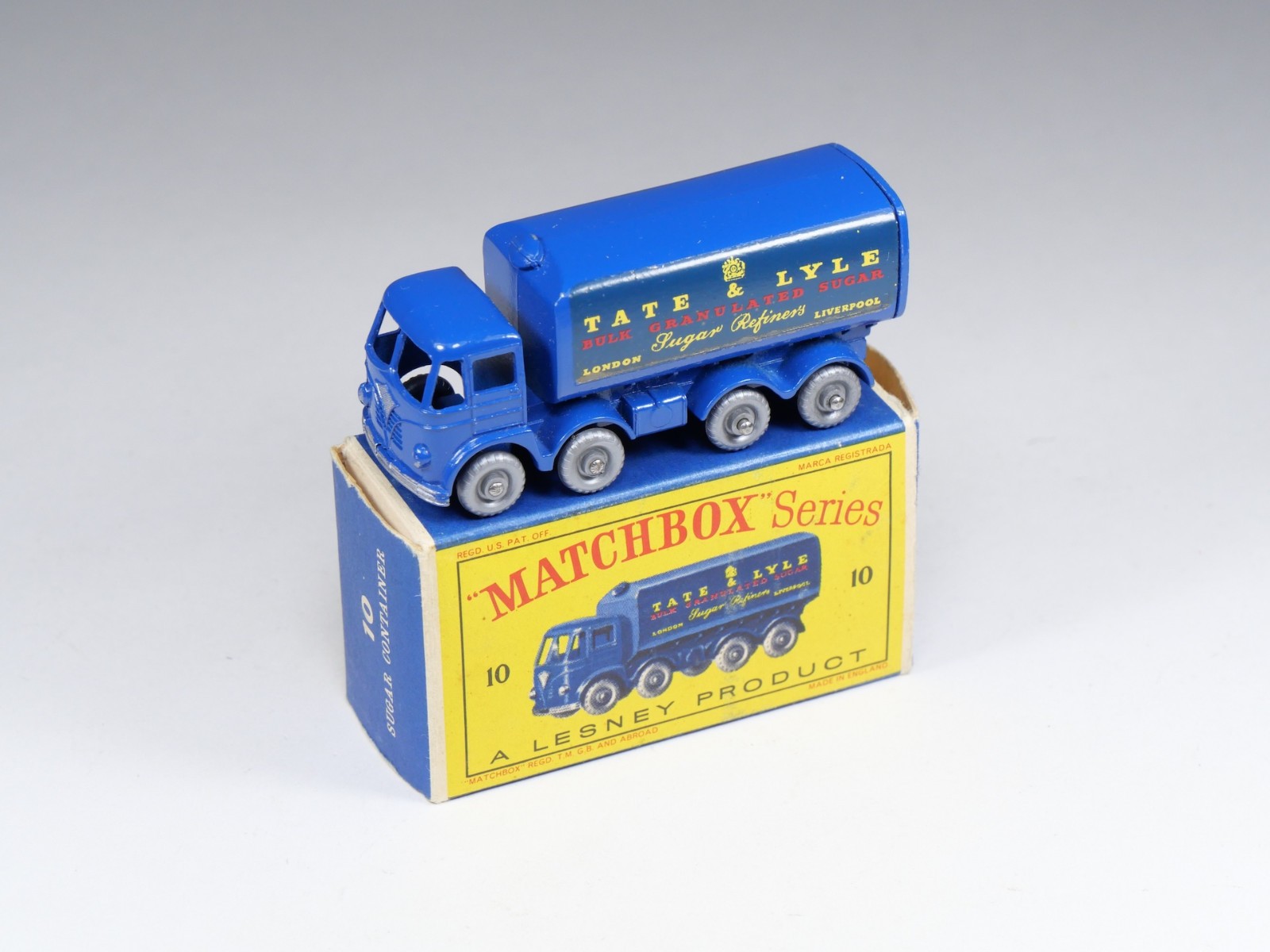 Matchbox 10c, Foden 8 Wheel Truck - Free Price Guide & Review