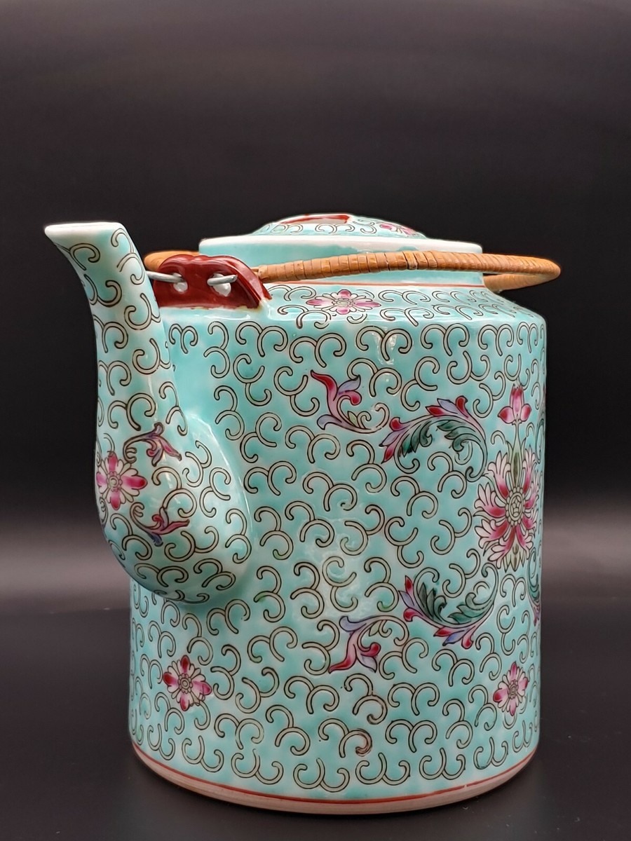 景德镇十大瓷厂绿松石地粉彩茶壶杯Group Chinese Famille Rose Art