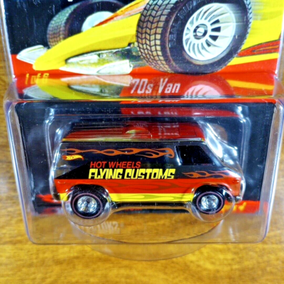 Hot Wheels RLC Real Riders '70s Van 2063/11000 Flying Customs