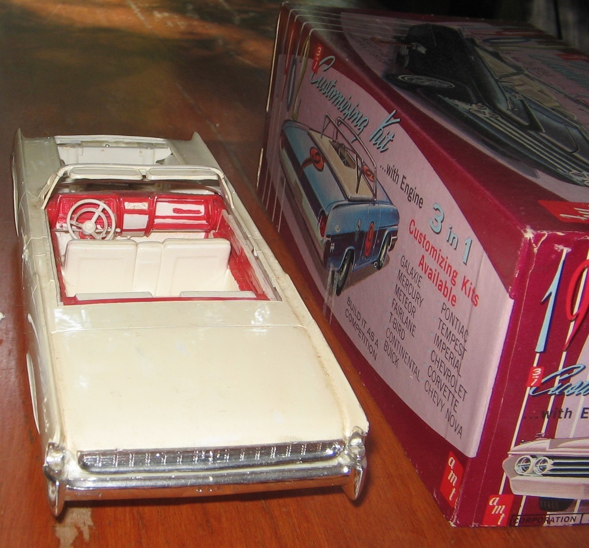 AMT 1962 Lincoln Continental Convertible Kit #K-412 Built Builder