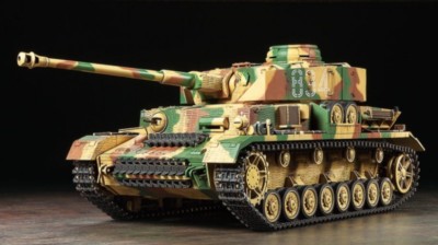 Tamiya 36211 1/16 Model Kit German Panzerkampfwagen Panzer IV Ausf