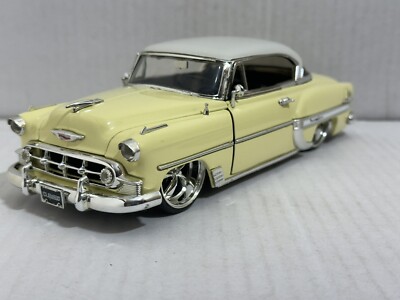 ミニカー 1953 CHEVY BEL AIR 1/24 JADA STREET LOW 1953 CHEVY BEL