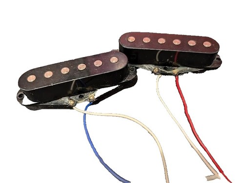 Fernandes / Ravelle Steeler Equipped With Duncan Pickup Label