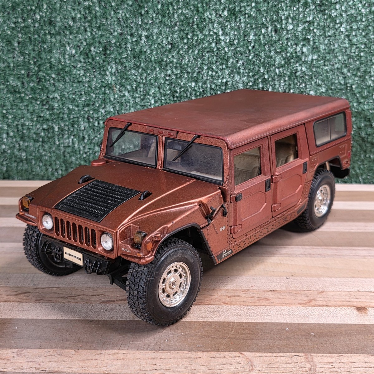 Maisto Hummer H1 10th Anniversary Bronze Kids Classic Diecast