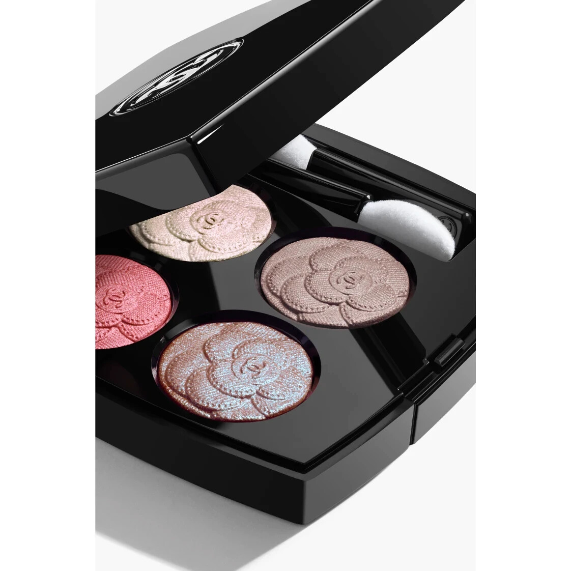 Chanel Les 4 Ombres 387 UTOPIA Limited Edition Camelia Futura