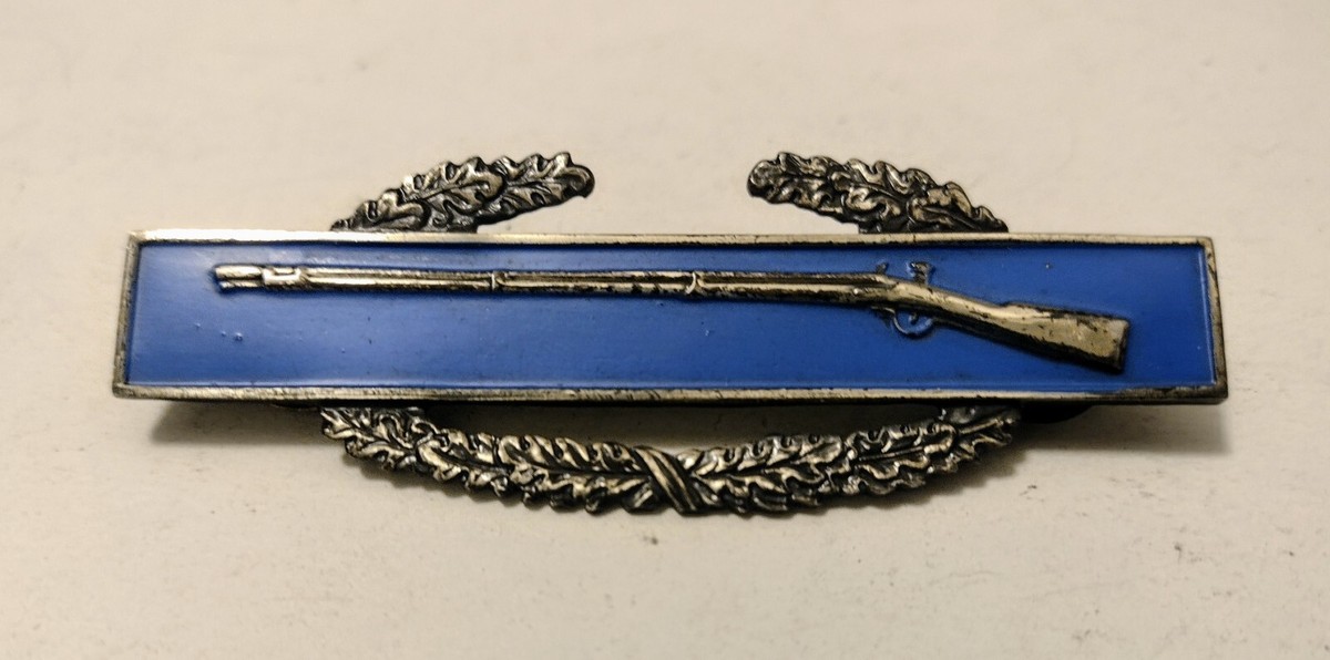 Sterling Silver WWII Rifle Marksman CIB Badge Blue Enamel Pin US
