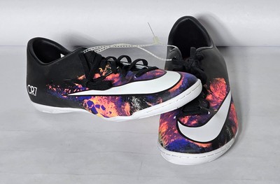 Nike Mercurial Victory V CR7 Futsal/Indoor Soccer Shoe (684875-018