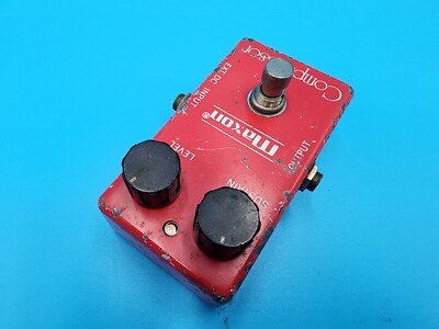 Vintage 80s Maxon Compressor CP-101 Guitar Effect Pedal Bass