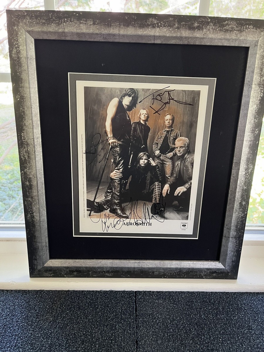 Aerosmith Signed By All 5 Photo Joe Perry Steven Tyler Tom