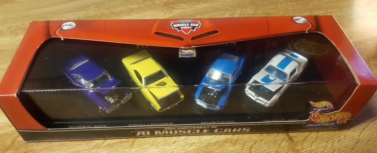 Hot Wheels Collectibles 30th Anniversary of '70 Muscle Cars Set of