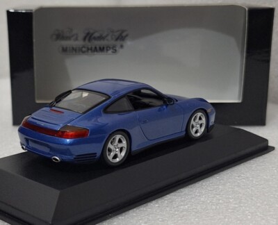 Porsche 911 (996) Carrera 4S 2001 Blue 1:43 Minichamps 400061074