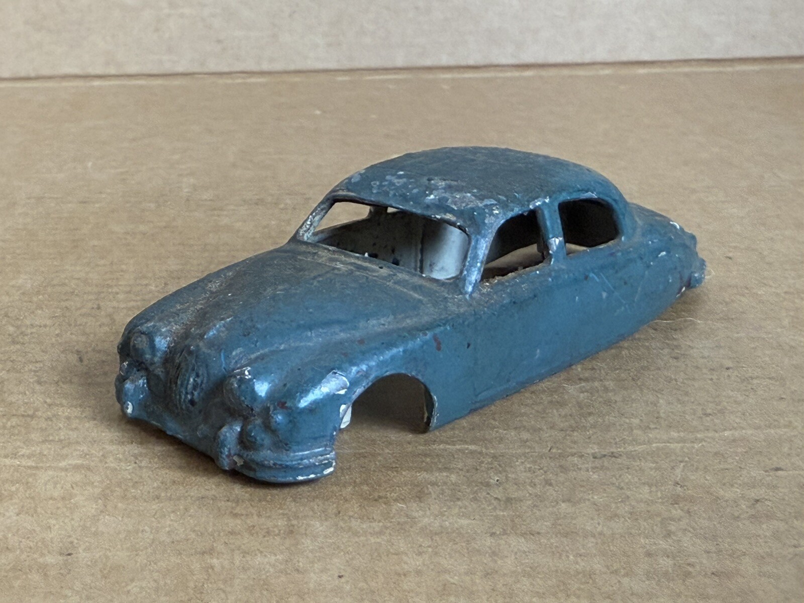 Corgi 208s, Jaguar Saloon - Free Price Guide & Review