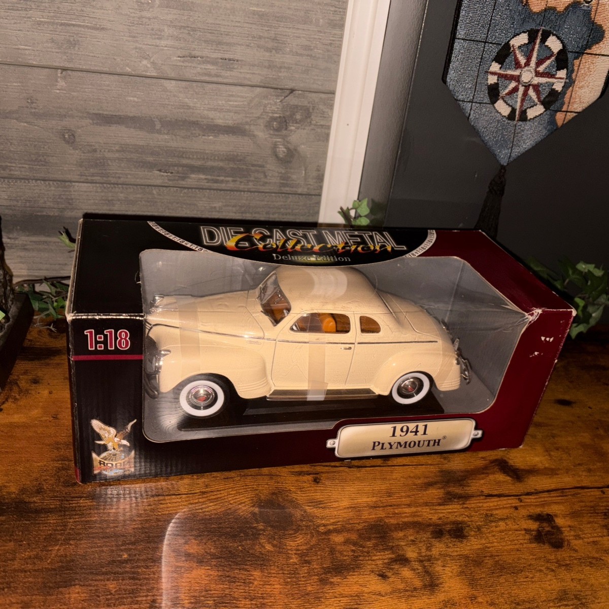Road Signature 1941 Plymouth Diecast Car 1 18 for sale online | eBay