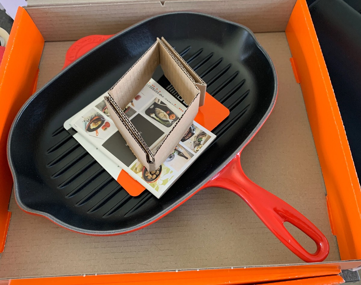 Le Creuset 32cm Cast Iron Oval Oblong Skillet /Griddle / Frying
