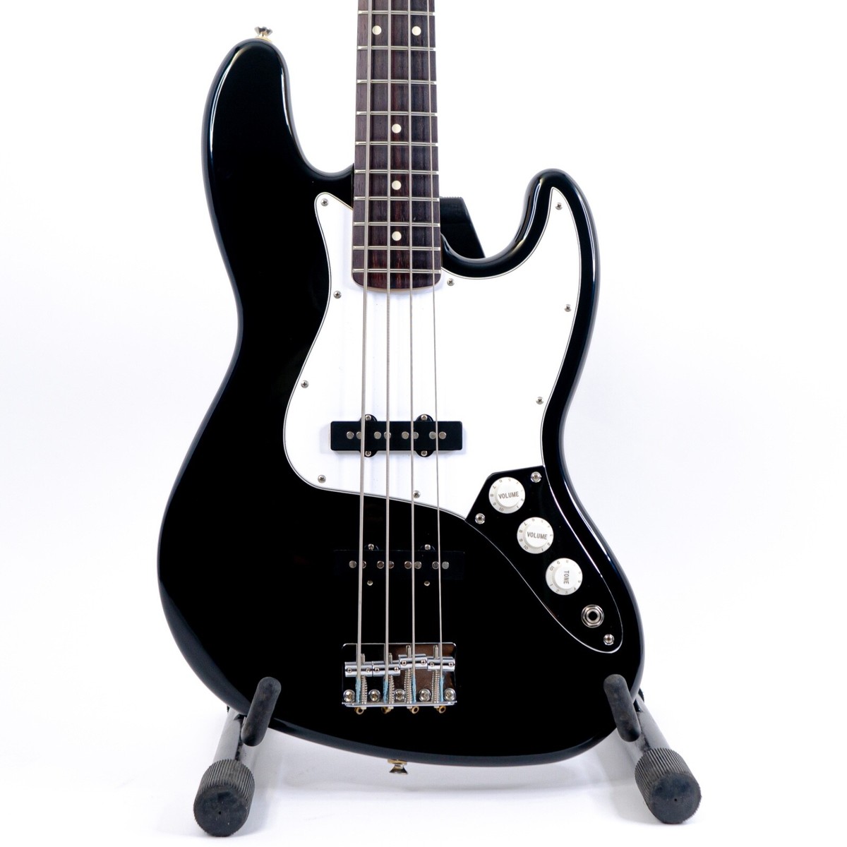 1997 MIM Fender Jazz Bass Black w/ Rosewood Board, HSC – Embrace