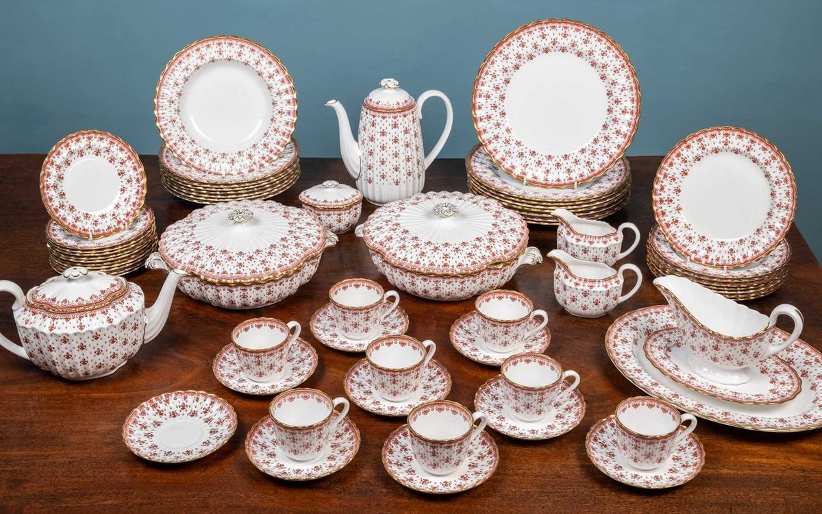 SPODE FLEUR DE LYS RED TABLEWARE, *SOLD INDIVIDUALLY, TAKE YOUR