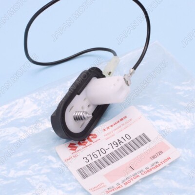 3767079A10 Genuine Suzuki Grand Vitara Back Door Jamb Interior