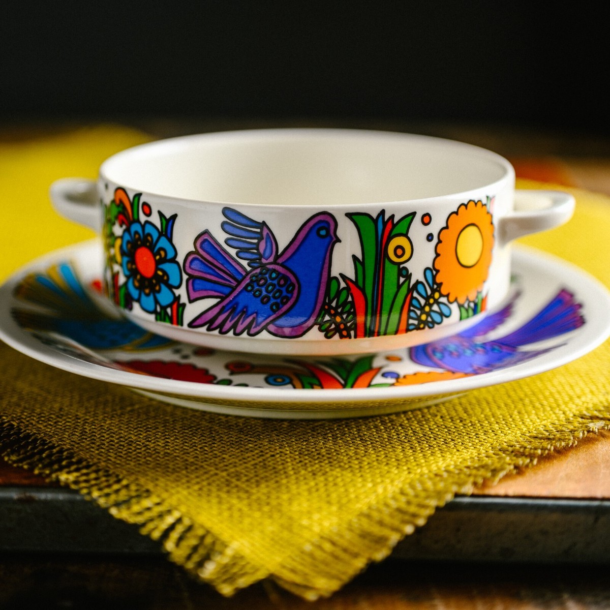 VTG 80's Villeroy Boch Acapulco FULL PATTERN Cream Soup and Saucer