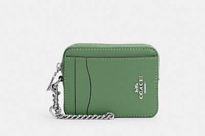 💚Coach Zip Card Case - Soft Green / Silver Refined Pebble Leather