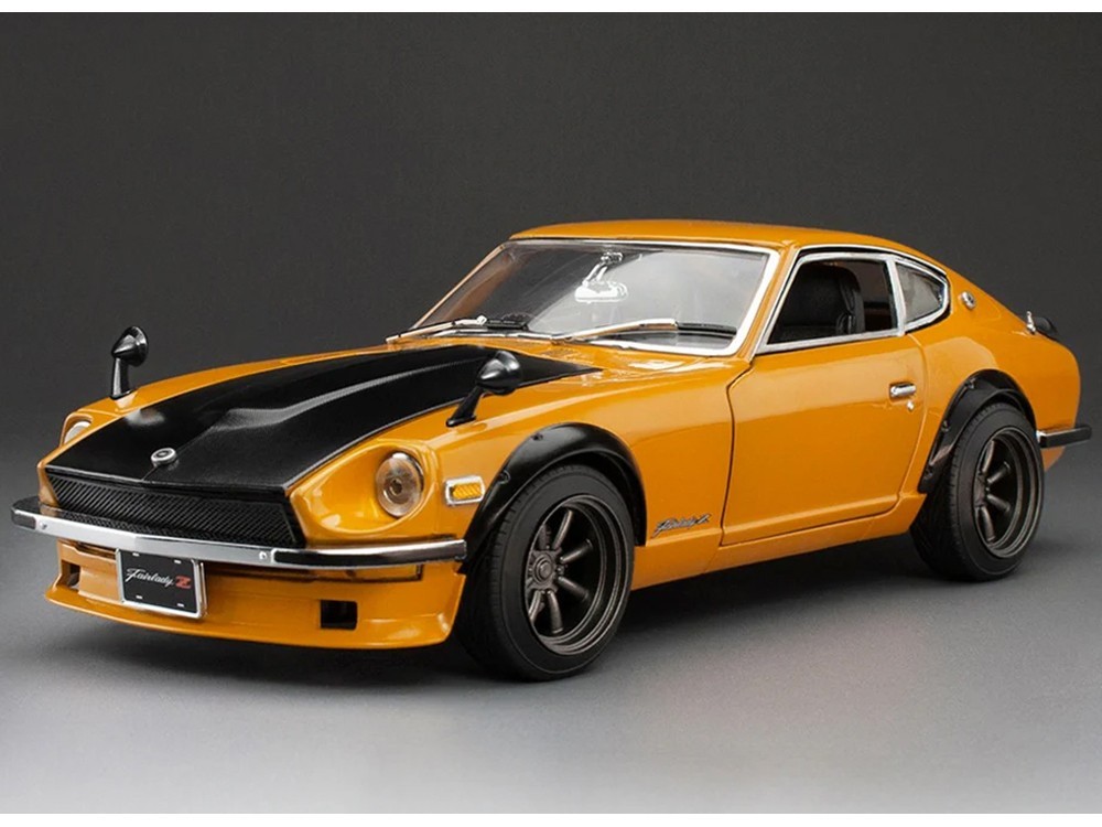 1970 NISSAN FAIRLADY Z (S30) RHD ORANGE 1/18 DIECAST MODEL BY SUN