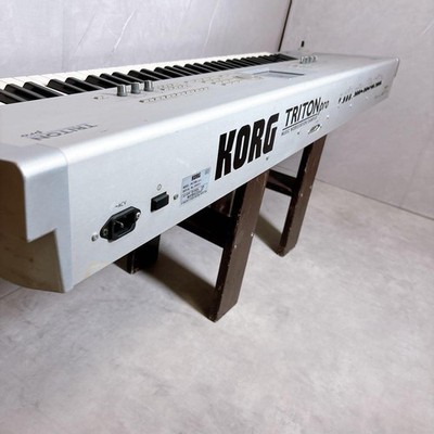 Korg TRITON pro 76-key Synthesizer Workstation Tested with Power