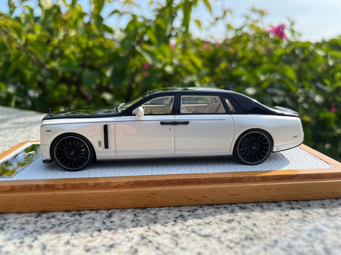 Black White XEROX 1/43 Mansory Rolls Royce Phantom 8 Resin Car