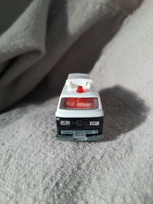Tomica No.67 Nissan Caball Police Van Vintage! Great Condition