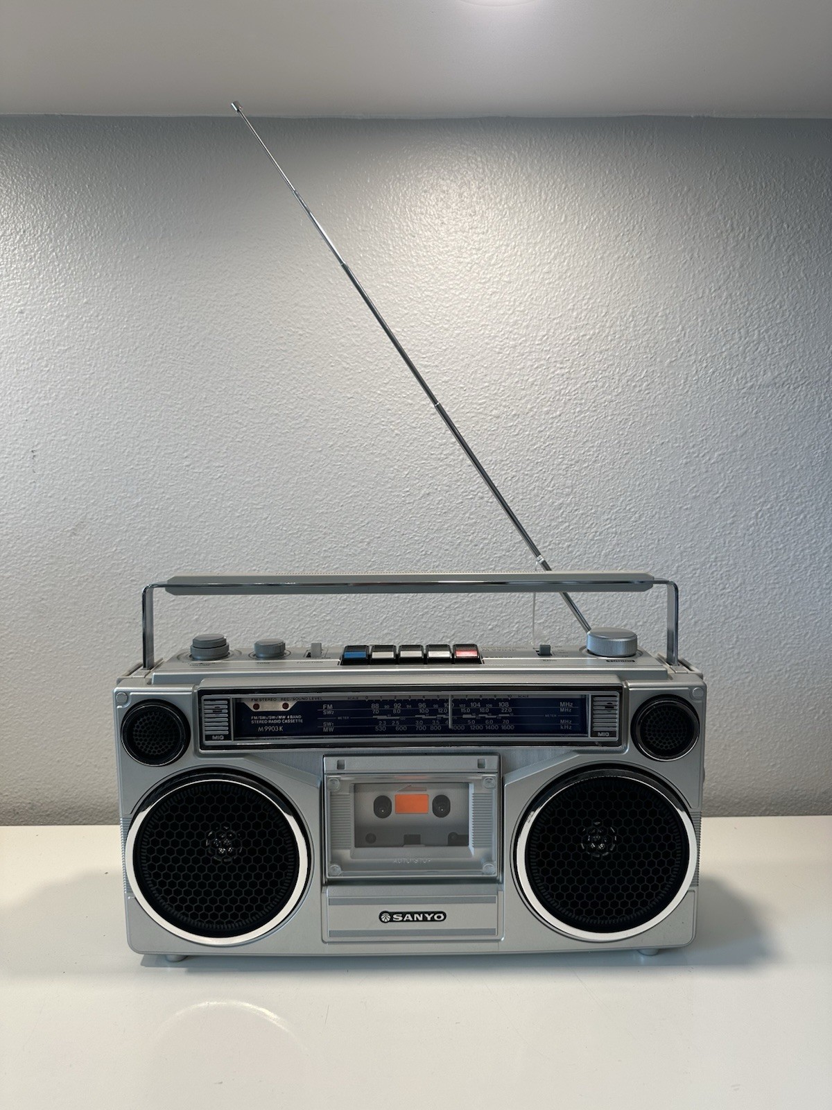 VINTAGE *NEW* 80's Sanyo Boombox M9903K AM/FM Cassette Boombox