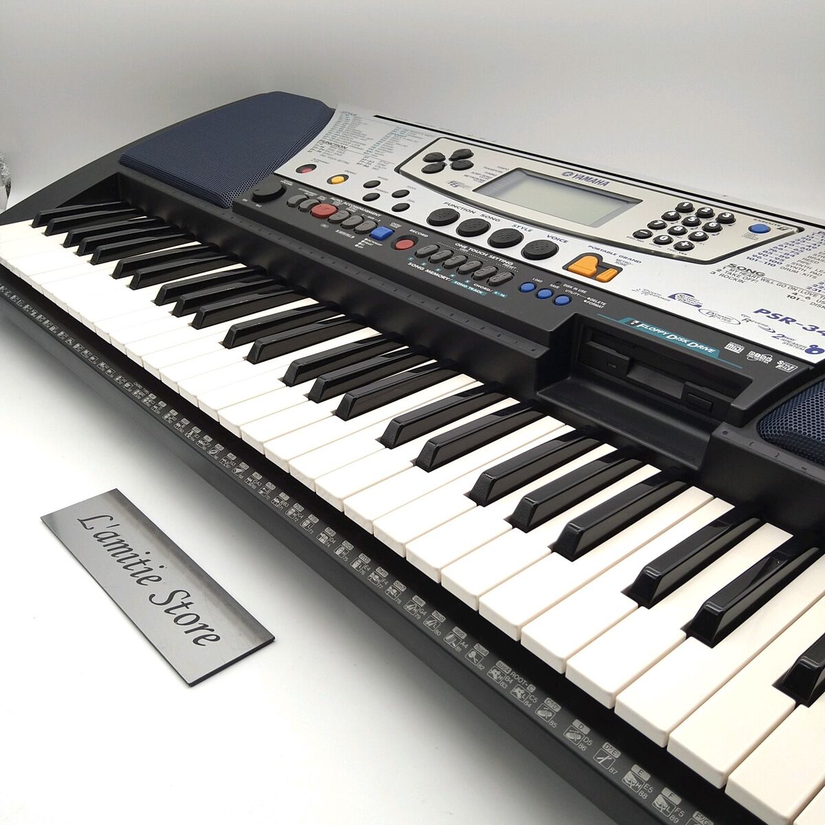Yamaha PSR-340 Electronic Keyboard 61 Keys Japan PSR340 Porter