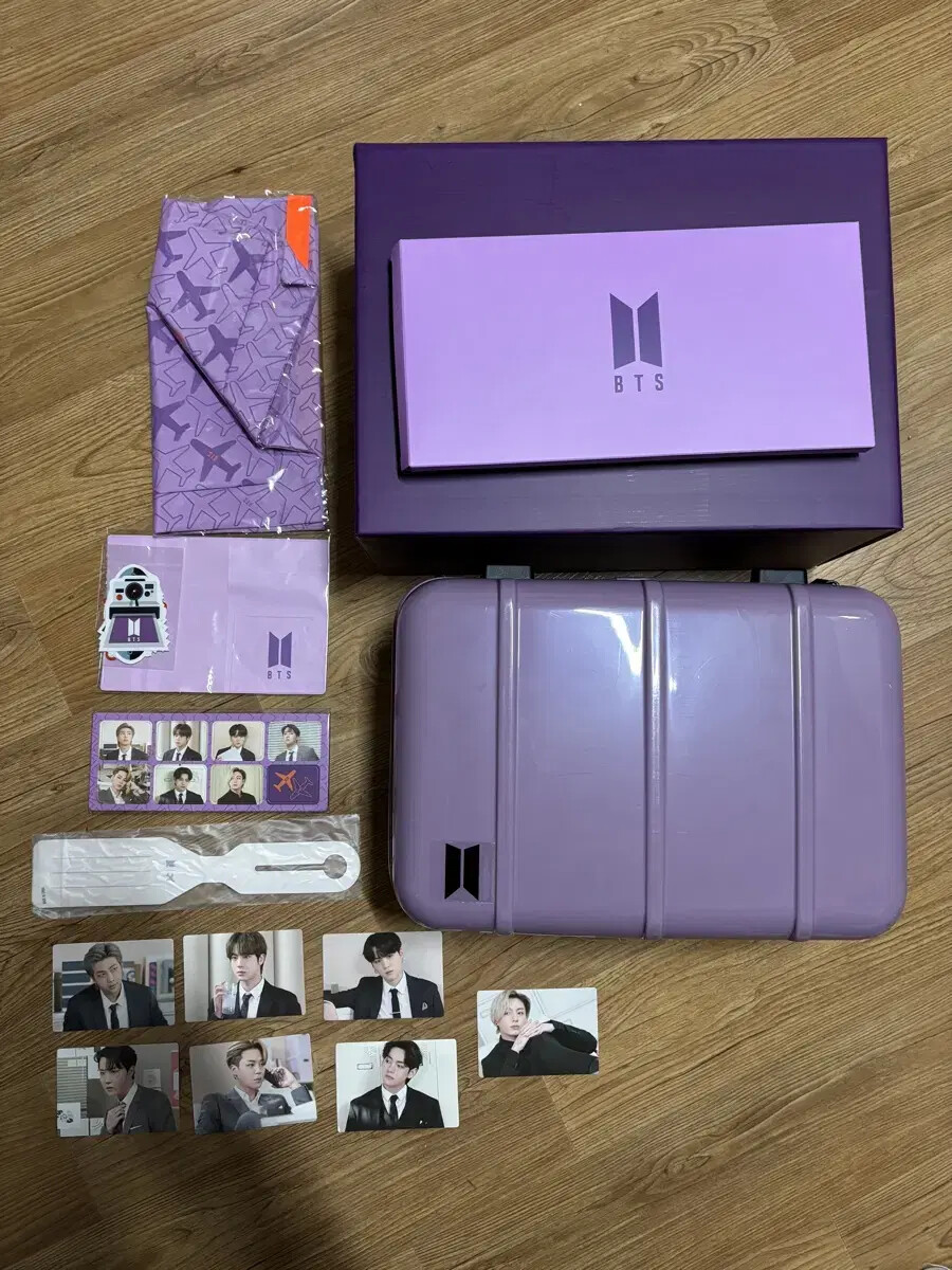 BTS Merch 5 MERCH BOX #5 | eBay
