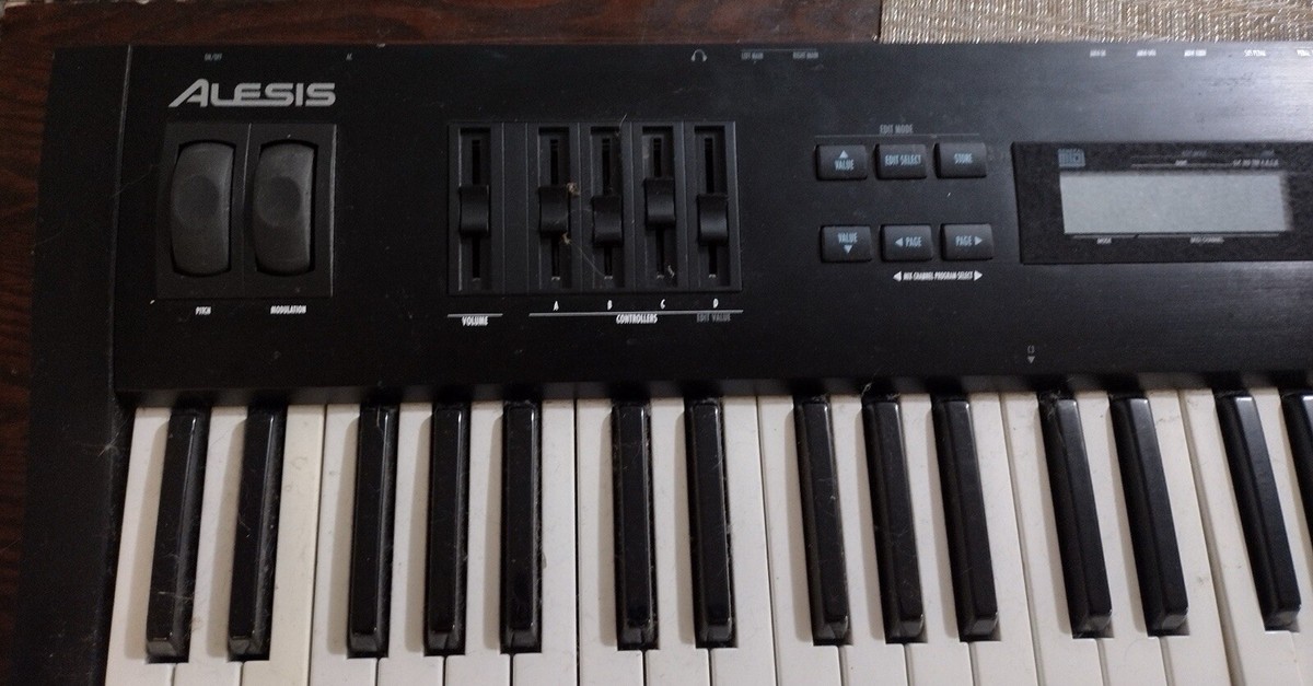 Alesis QS6.1 64 Voice Expandable Synthesizer - 61 Keys | eBay