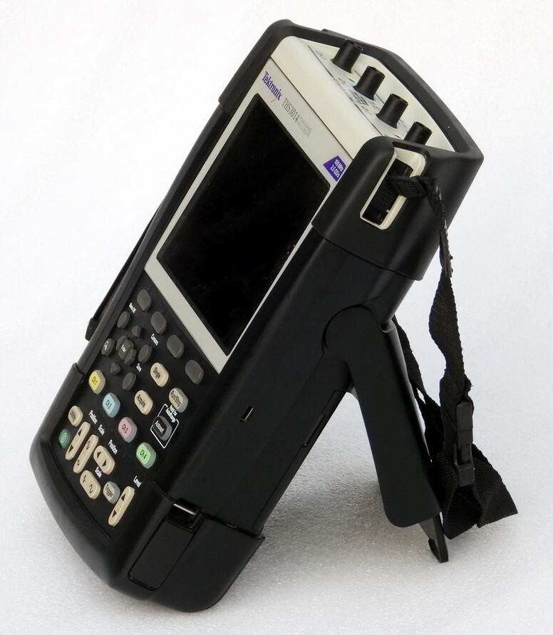 MINT TEKTRONIX THS3014 FOUR ISOLATED CHANNEL HANDHELD DIGITAL