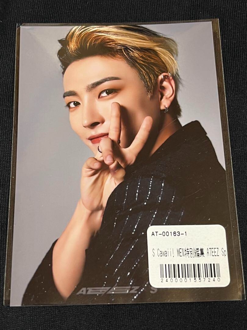 ATEEZ Hongjoong Bromide Trading card S Cawaii MEN Black Ver