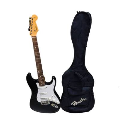 Electric Guitar Fender Stratocaster ST62 Black Made in Japan with