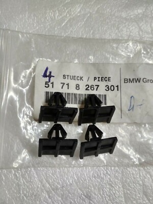 BMW X3 E83-X5 E53 trim clips (4) !!NEW!! !!GENUINE!! 51718267301