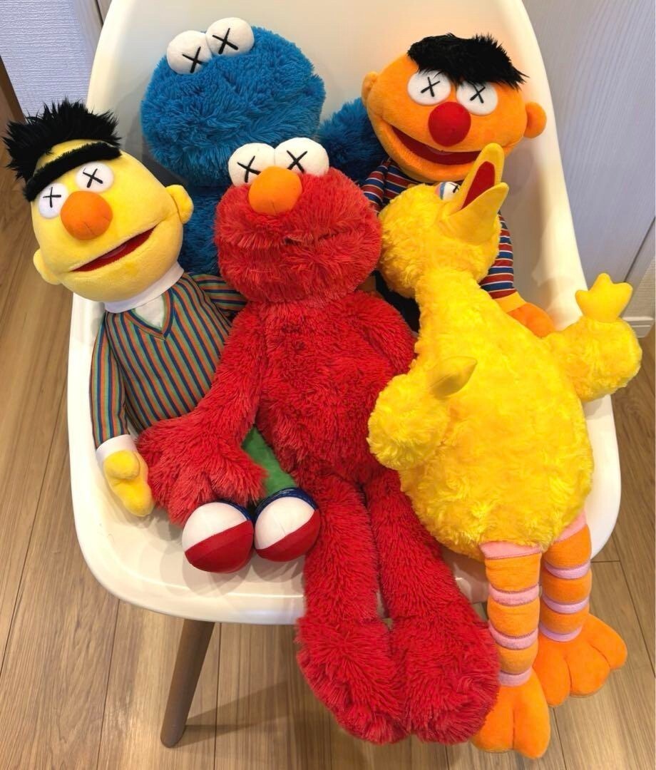 KAWS Sesame Street Plush UNIQLO Complete Set Elmo Cookie Monster