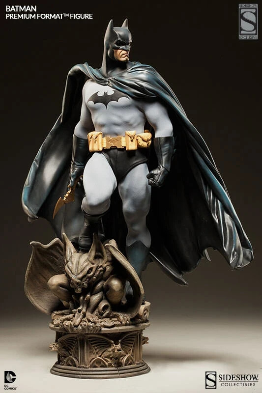 BATMAN Premium Format™ Figure Exclusive by Sideshow Collectibles