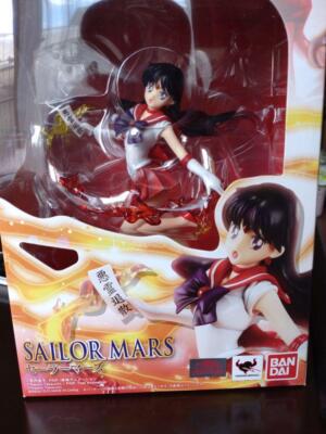 Figuarts ZERO Sailor Mars Figure Sailor Moon Bandai Tamashii