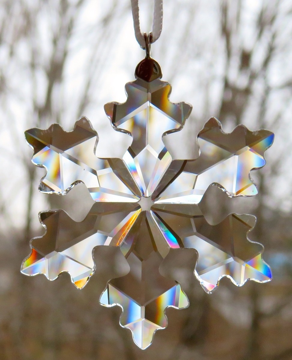 SWAROVSKI Crystal 2016 Little Snowflake Christmas Ornament Mint